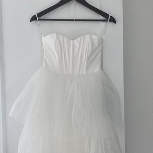 Lulus white wedding dress